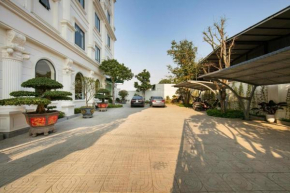 Chin Luc Hotel